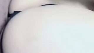 岳母和继女热辣的三人行