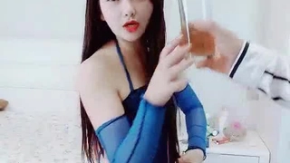日韩精品无码一区AAA片泄密！土豪的百变尤物女友无套后入小翘臀【完整版60分钟已上传下面】