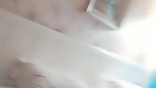 还是她姐操着舒服
